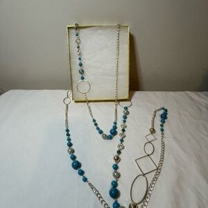Vintage Silver Tone Necklace Blue Beads 76 Inches Long Can Be Doubled Or Tripled